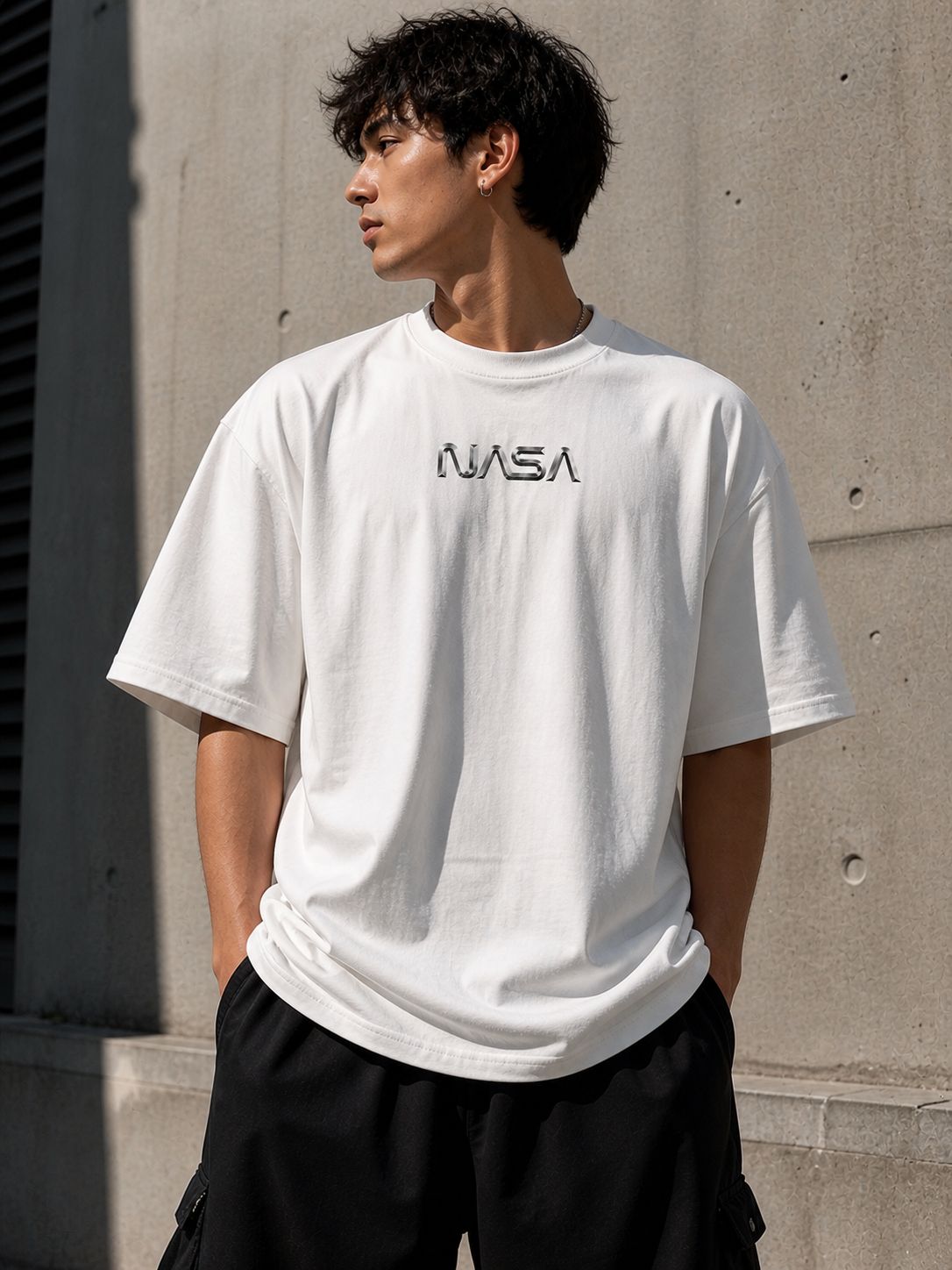 Remera blanca Nasa de frente